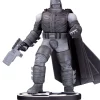 Buy ⌛ Black & White Armored Batman 7.2-Inch Statue [Frank Miller] ⌛ -DC Comics Shop batmanblackwhitearmoredbatman