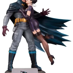New ❤️ DC Bombshells Batman & Catwoman 11.75-Inch Deluxe Statue 🔔