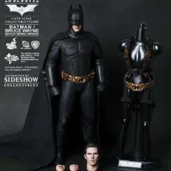 Promo ๐ Batman Begins Batman / Bruce Wayne Exclusive Collectible Figure Set ๐ฅฐ 11 Promo ๐ Batman Begins Batman / Bruce Wayne Exclusive Collectible Figure Set ๐ฅฐ -DC Comics Shop hottoysbatmanbeginsexclusive inset4