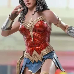Brand new 💯 DC Wonder Woman 1984 Wonder Woman Collectible Figure MMS584 (Pre-Order ships January) ❤️ -DC Comics Shop hottoysww84mms584 inset1