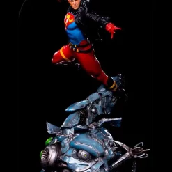 Promo ✨ DC Superman Superboy Deluxe Statue (Pre-Order ships January 2023) ⭐