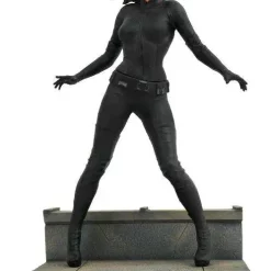 Brand new 😍 DC The Dark Knight Rises Gallery Catwoman 9-Inch Collectible PVC Statue [Movie Version] ✔️