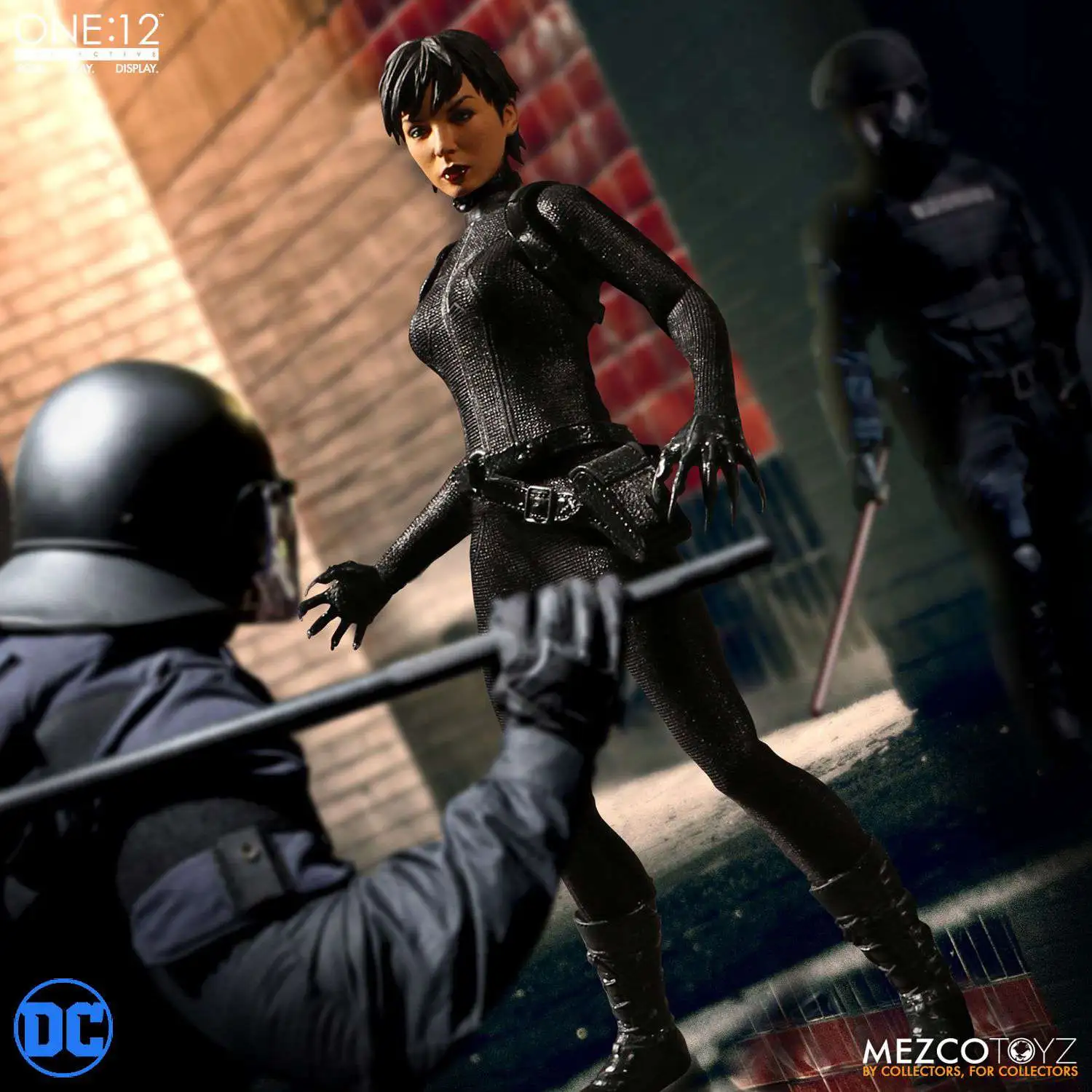 Cheap ✔️ DC One:12 Collective Catwoman Action Figure ⭐ 6 Cheap ✔️ DC One:12 Collective Catwoman Action Figure ⭐ - Image 4